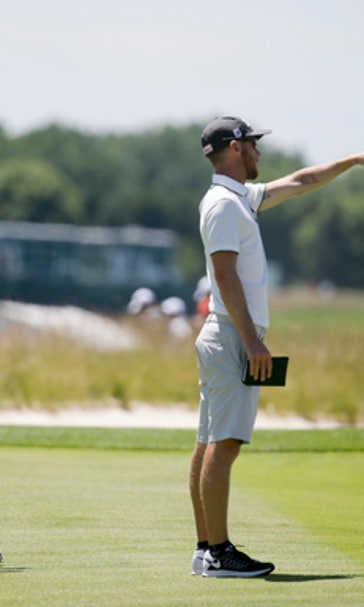 Play or carry? Aussie mates pull off US Open flip-flop